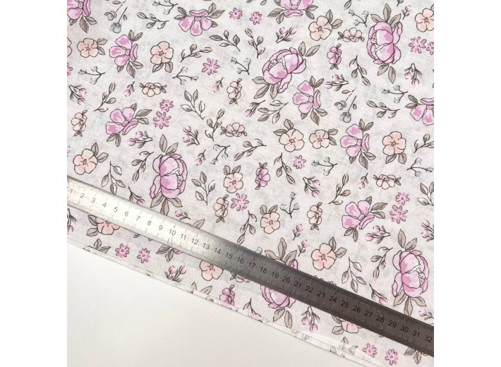 Бязь набивная Розочки на молочном 142 г/м2