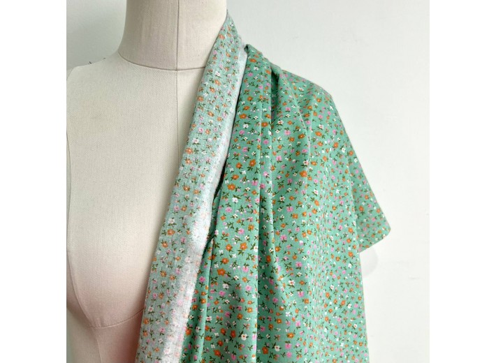 Ситец набивной Цветочки на зеленом