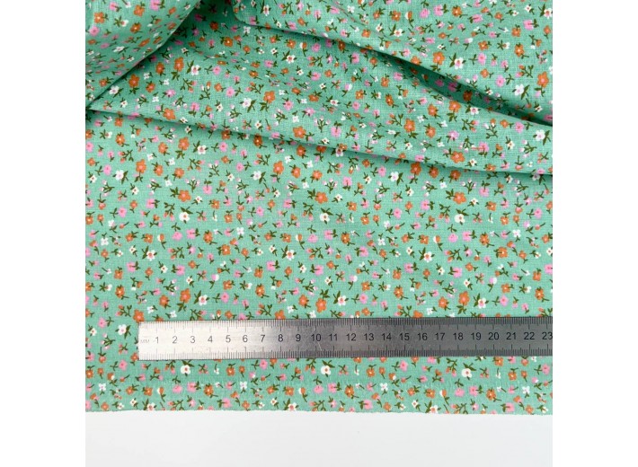 Ситец набивной Цветочки на зеленом