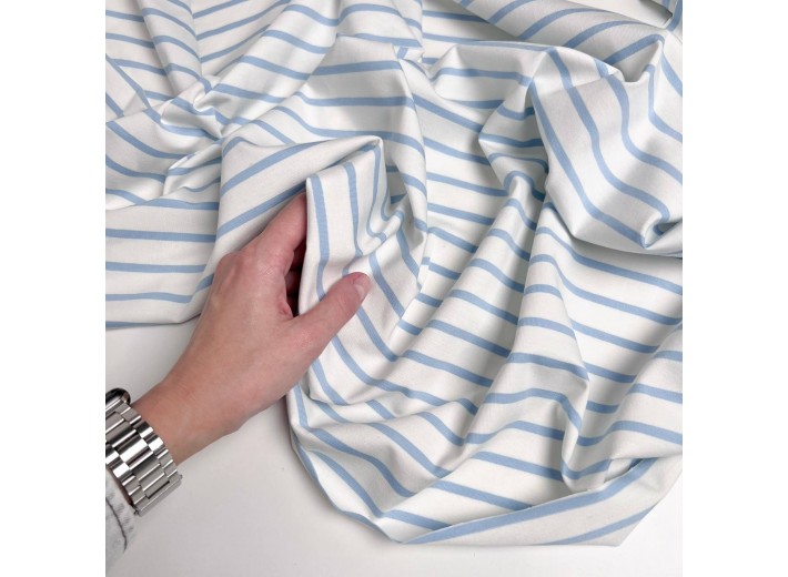 Кулирная гладь в полоску Голубая на молочном (200г/м2)