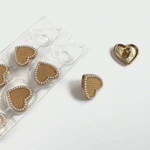 Пуговица "Сердце с жемчугом" золото MP32